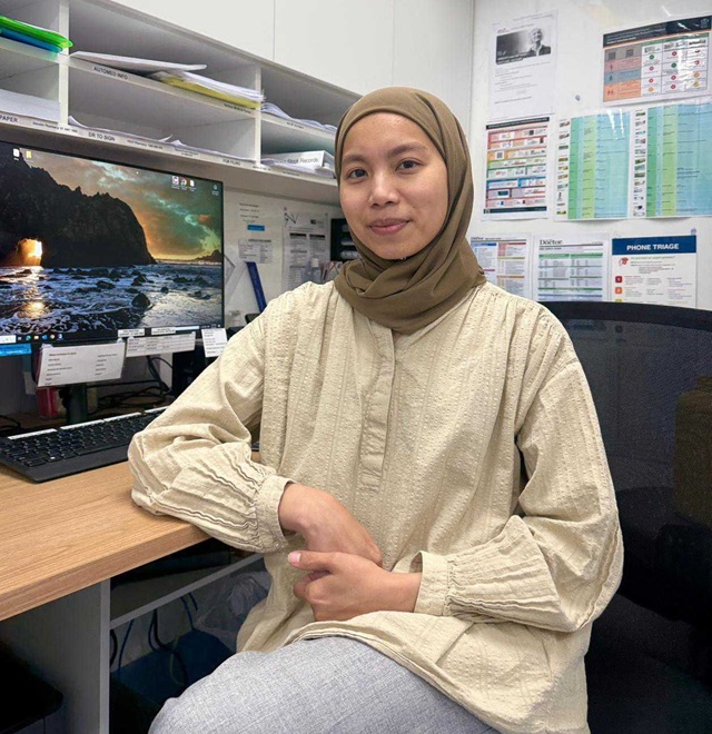 Dr. Emira Sharizon