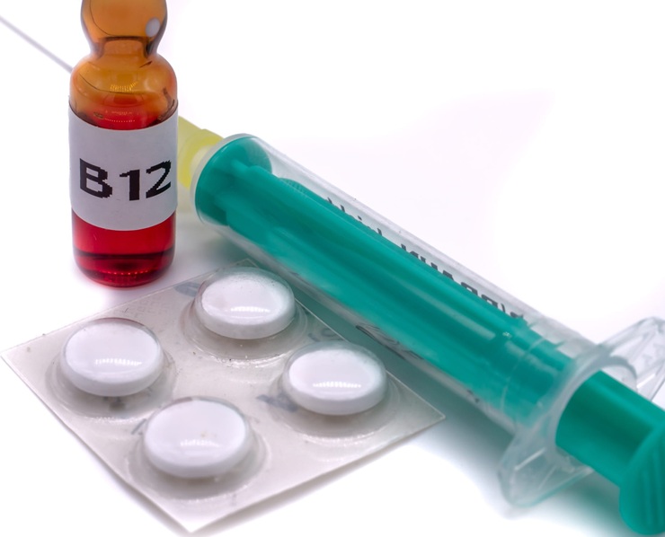 vitamin b12 services